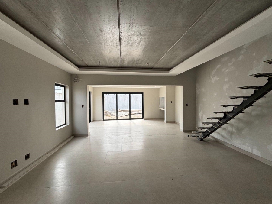 3 Bedroom Property for Sale in Sandown Western Cape